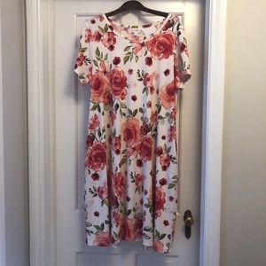 LuLaRoe Jessie 2XL Scuba Floral
